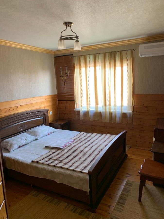 Guest House Aphyn Leto Gagry Exterior photo